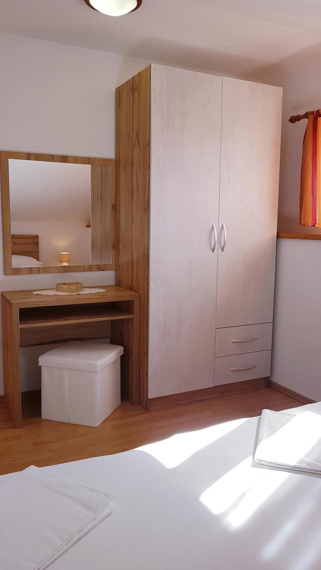 Apartmani Roza לופאר מראה חיצוני תמונה